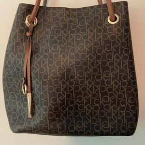 CK Gabrianna signature tote with wallet